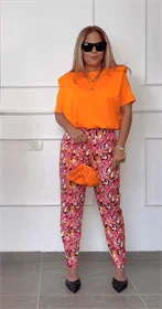 מכנסיים הדפס