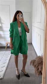 חליפת ברמודה ירוקה