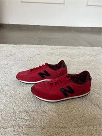 ניו באלאנס צבע אדום