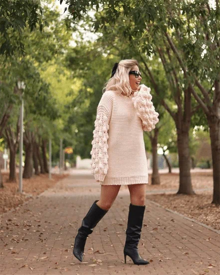 שמלת צמר ורודה