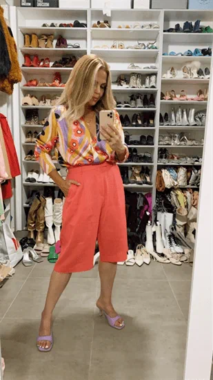 בגד גוף צבעוני