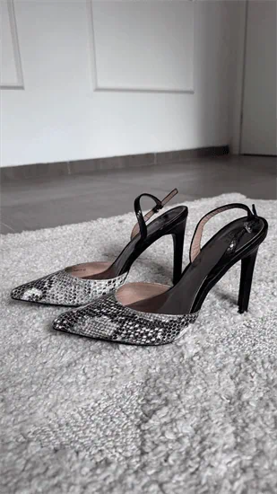 עקבים הדפס מנוחש