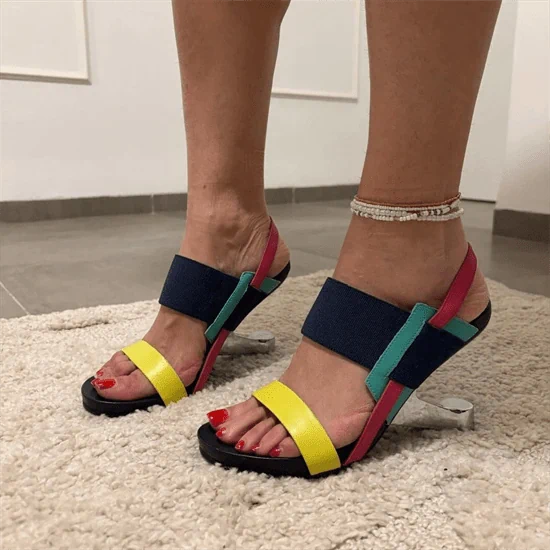 סנדל צבעוני